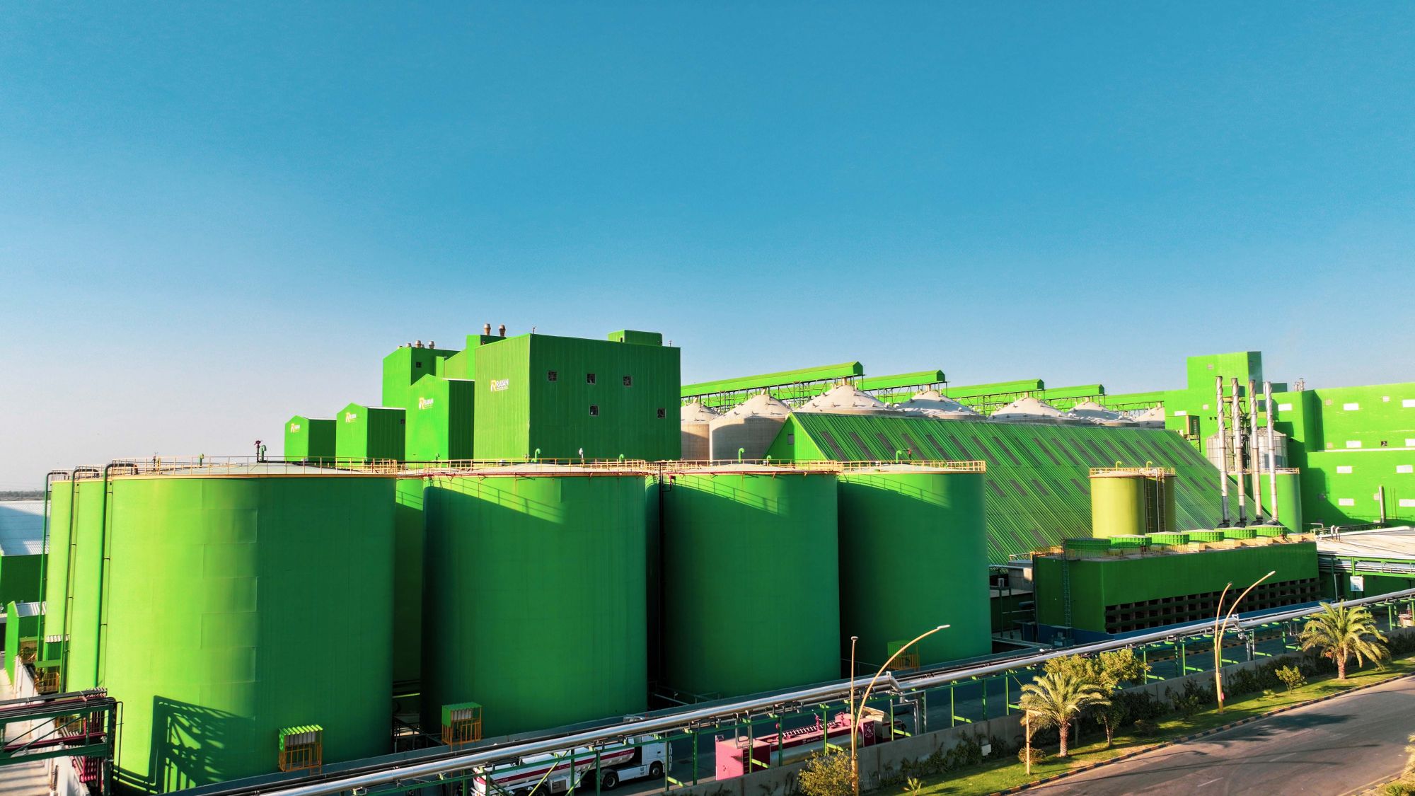 Oil Extraction Plant Overview